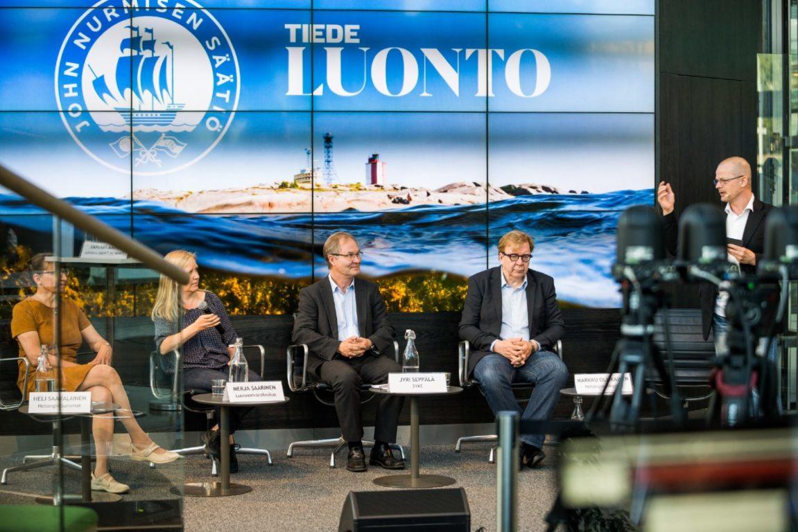 Itämeri-asiantuntijoiden paneelissa pohdittiin kysymystä: Minkä jäljen me jätämme mereen? Kuva: Ilkka Vuorinen